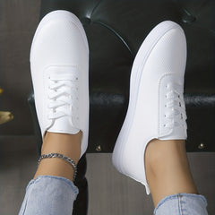 Women's Lace-Up Low Top Skate Shoes Casual Sports Walking Shoes