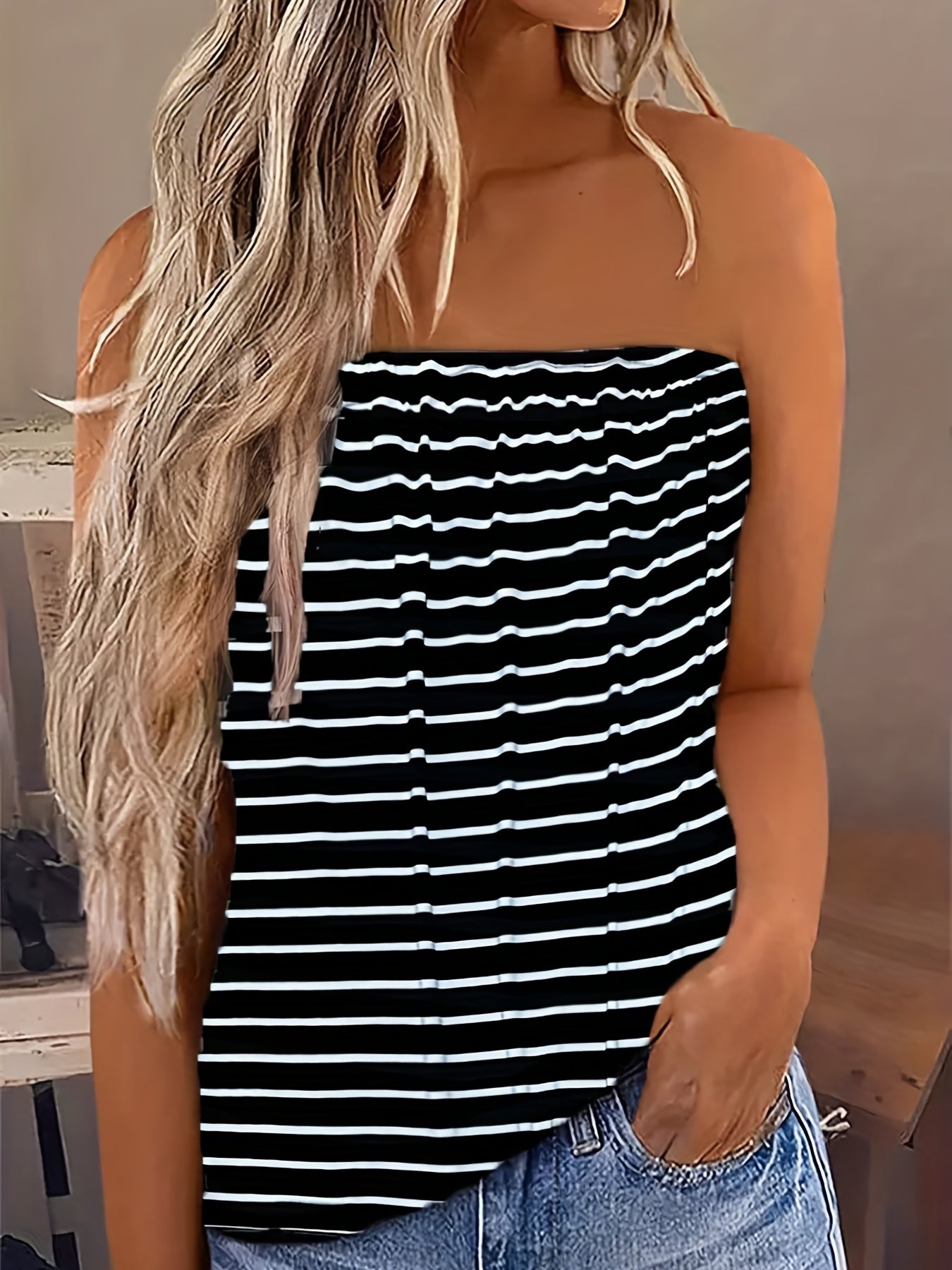 Pin Stripe Print Tube Top