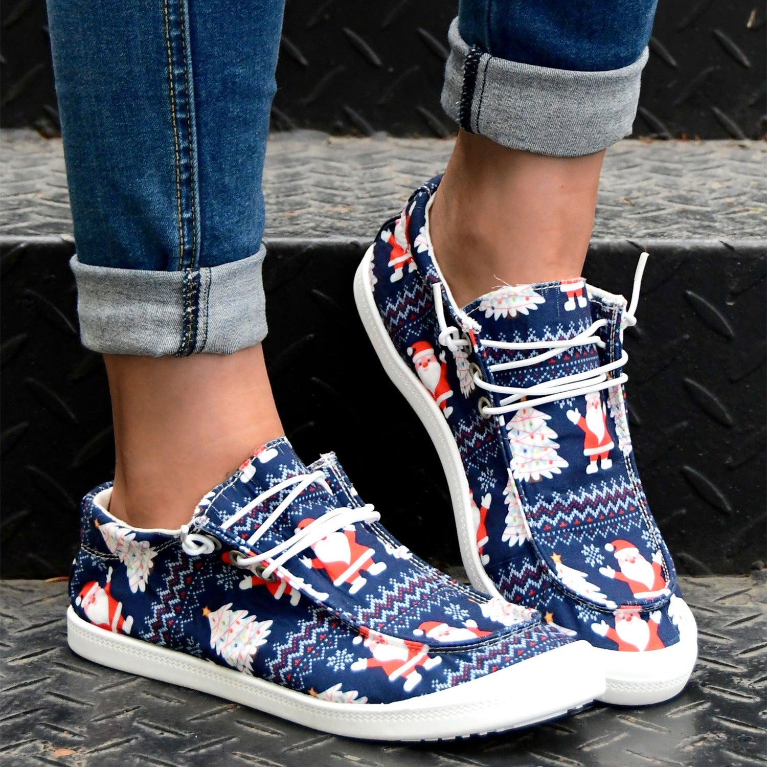Christmas Print Sneaker Lace Up Canvas Shoes Women's Footwear