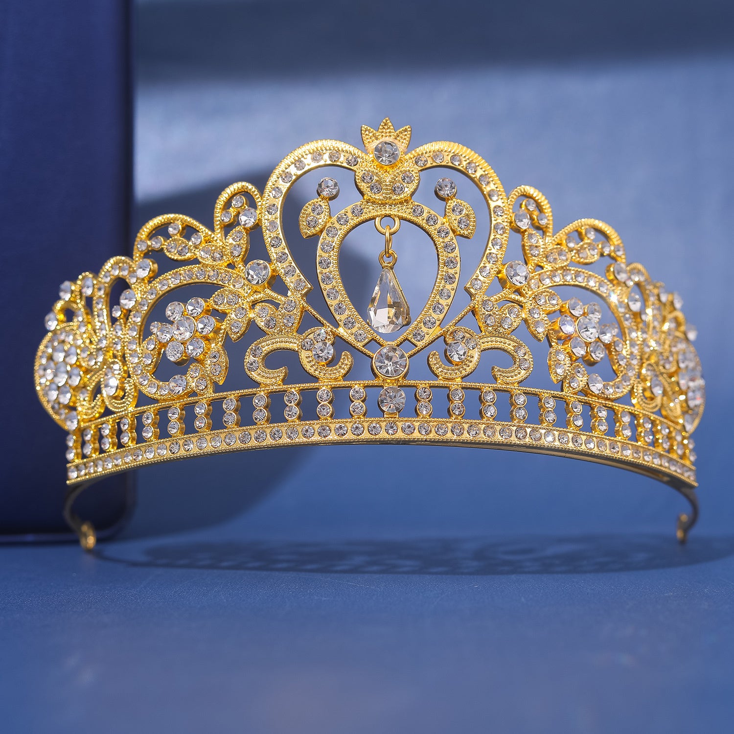 Women Queen Crown Tiara Headband Party Favor Decorations