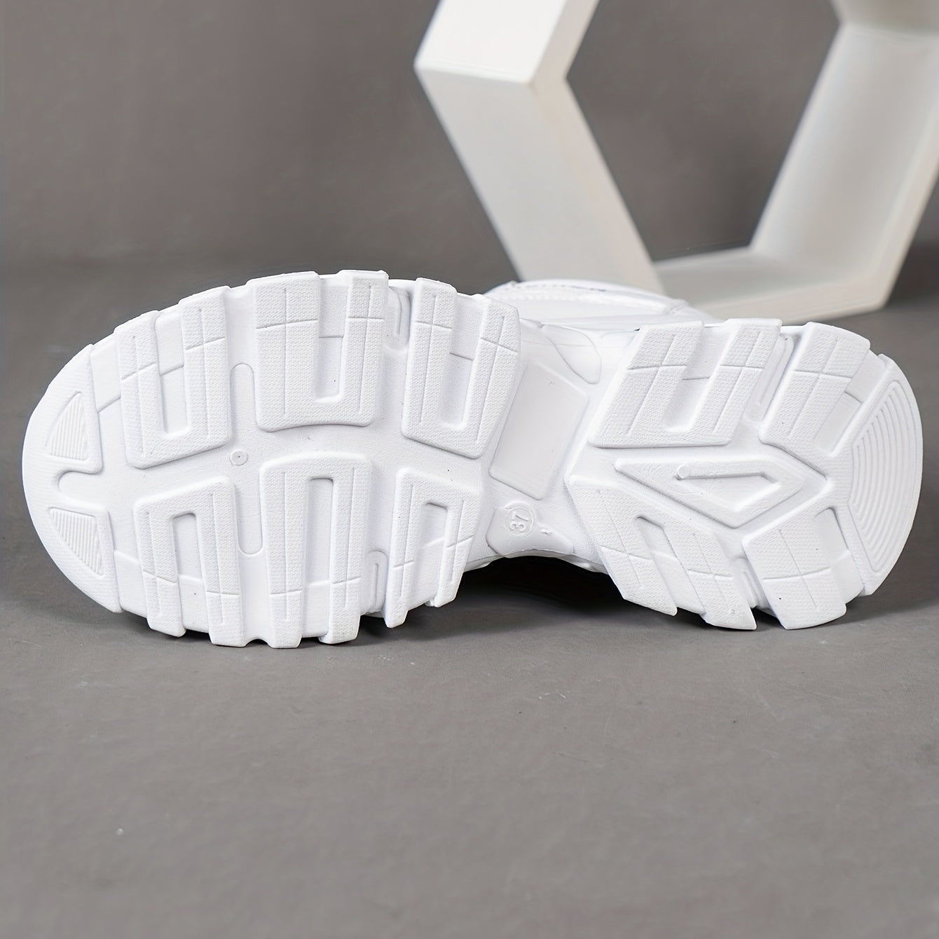 Women's Solid Platform Sneakers Lace Up Low Top Non slip Shoes
