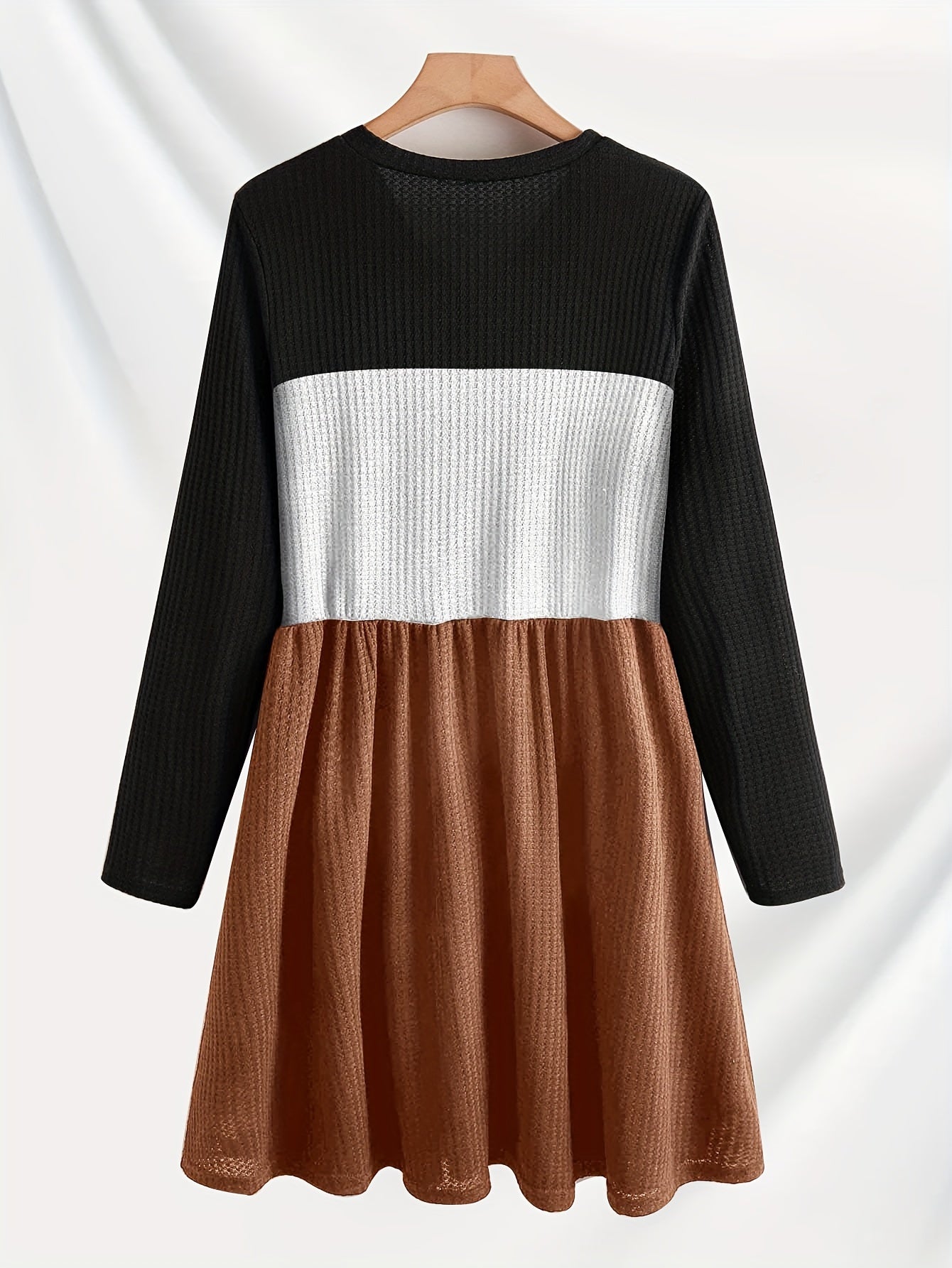 Colorblock V Neck Stretch Mini Dress
