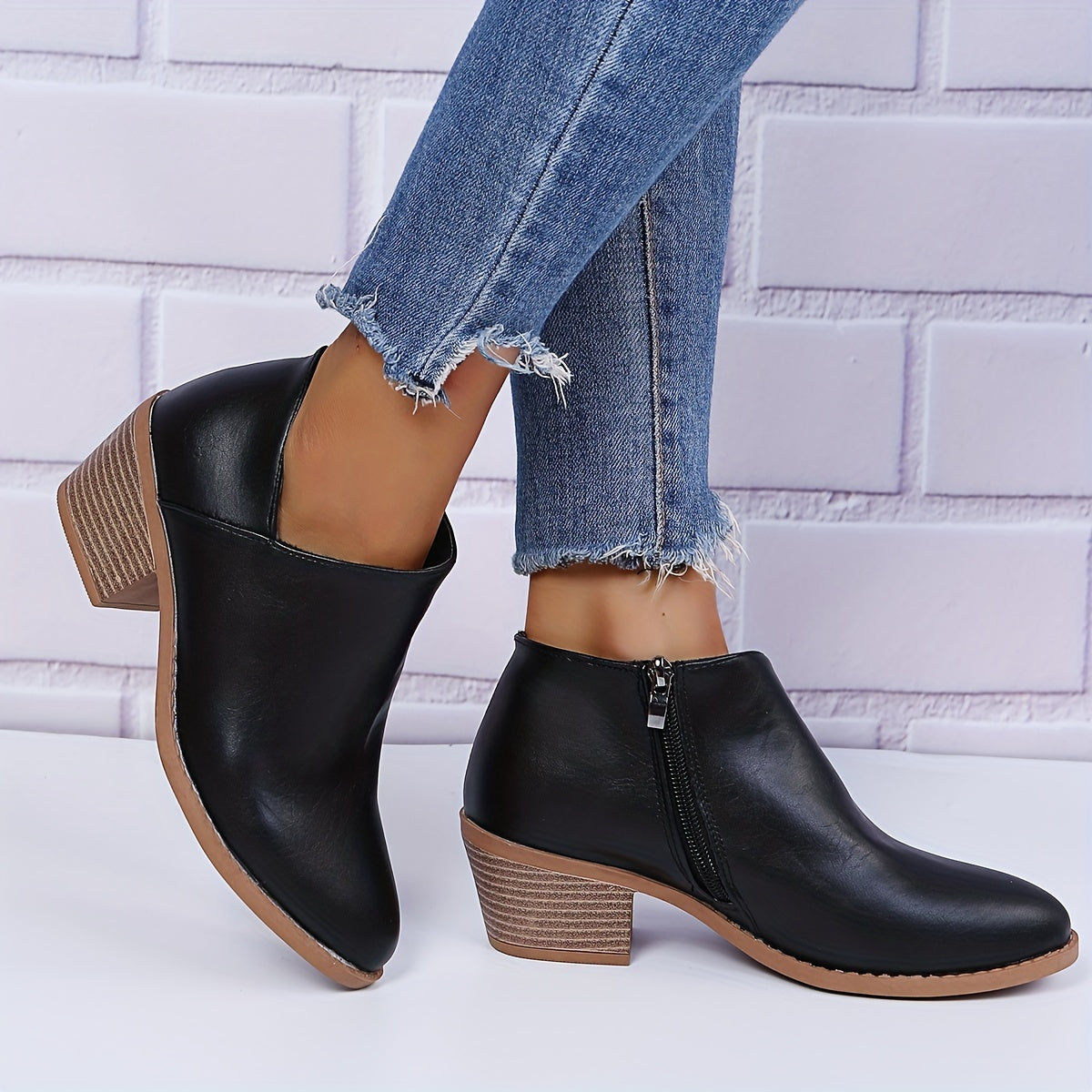 Women's Block Heel Ankle Boots Round Toe Side Zip V-cut Retro Short Boots