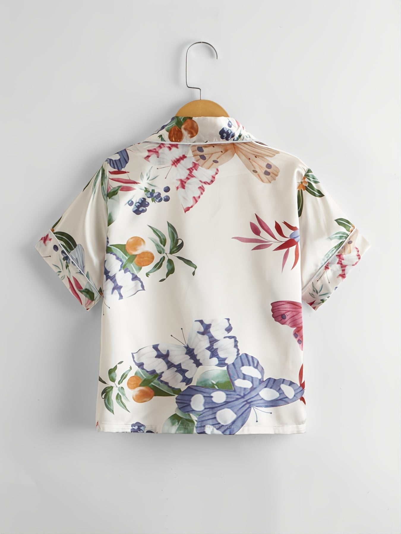 Beige Butterfly Flowers Lapel Short Sleeved Pants Casual Home Wear Set