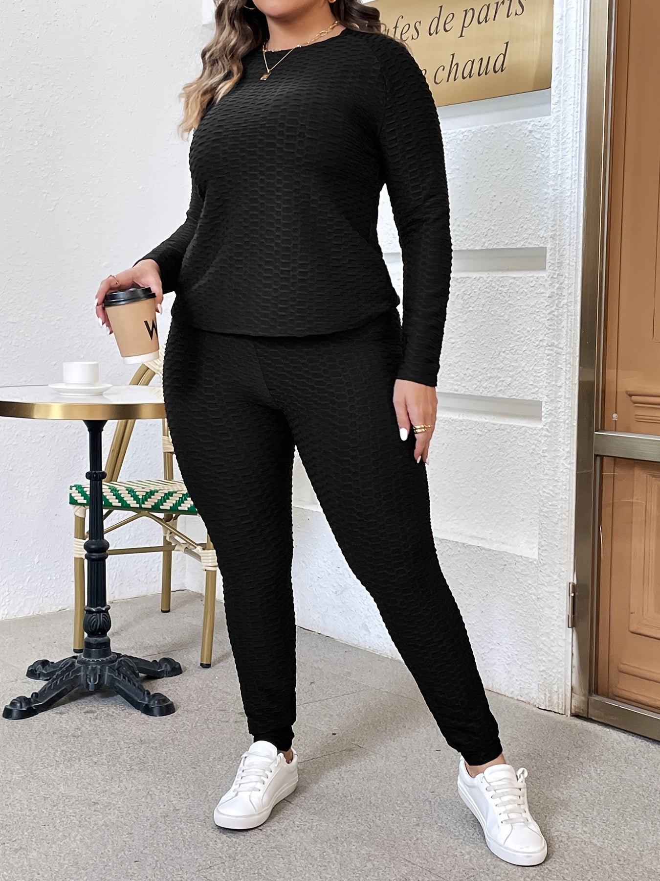 Women's Plus Solid Ribbed Long Sleeve Round Neck Top