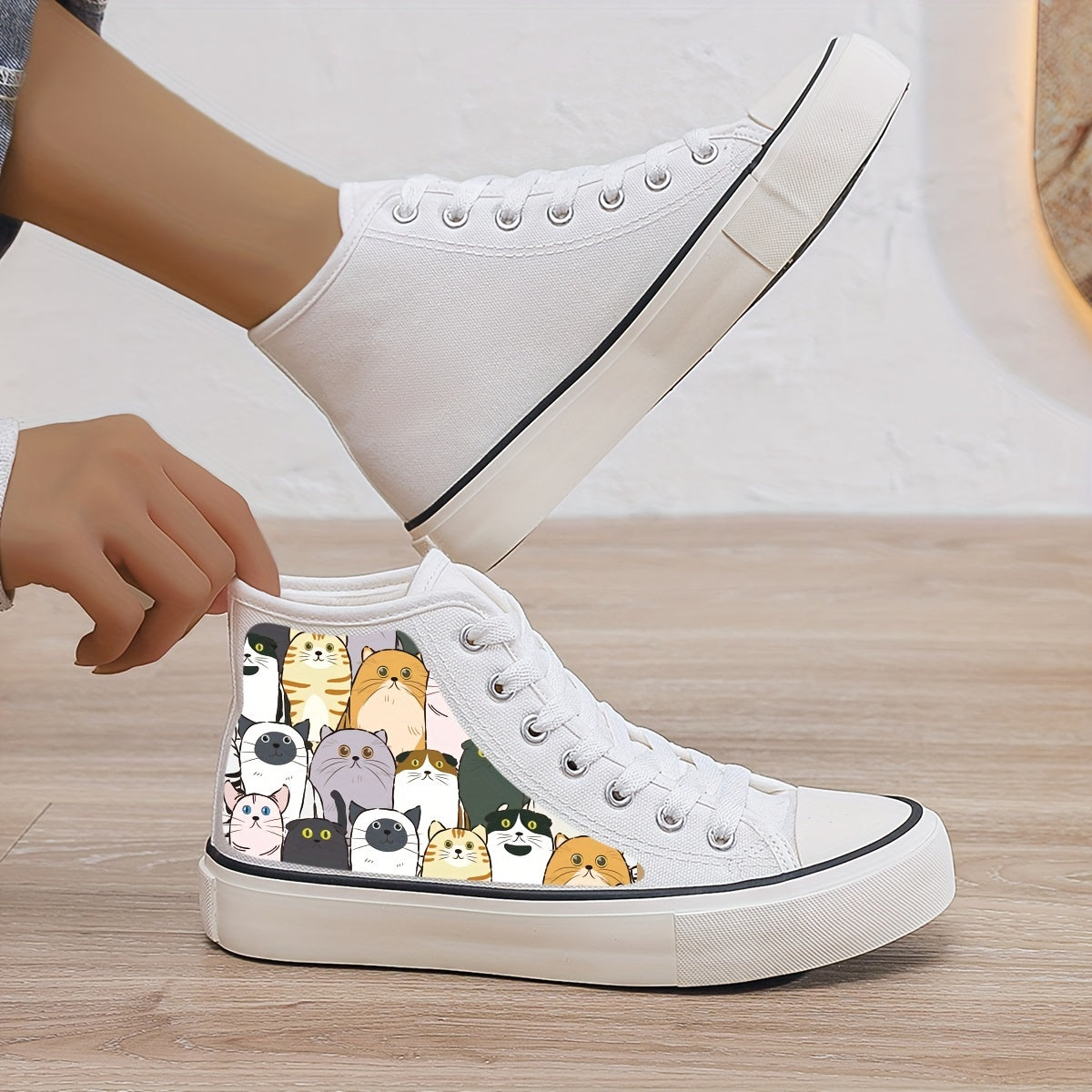 Girl's High Top Cartoon Cats Pattern Skate Shoes with Warm Plush Lining