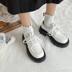 Women's Platform Loafers Round Toe Lace Up Patent Leather Shoes