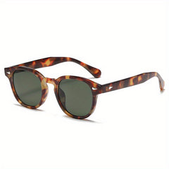 Men's Vintage Rivet Round Frame Sunglasses UV Protection