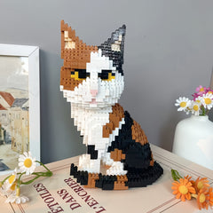 Cat World Beauty Three Flower Cat Building Blocks Model