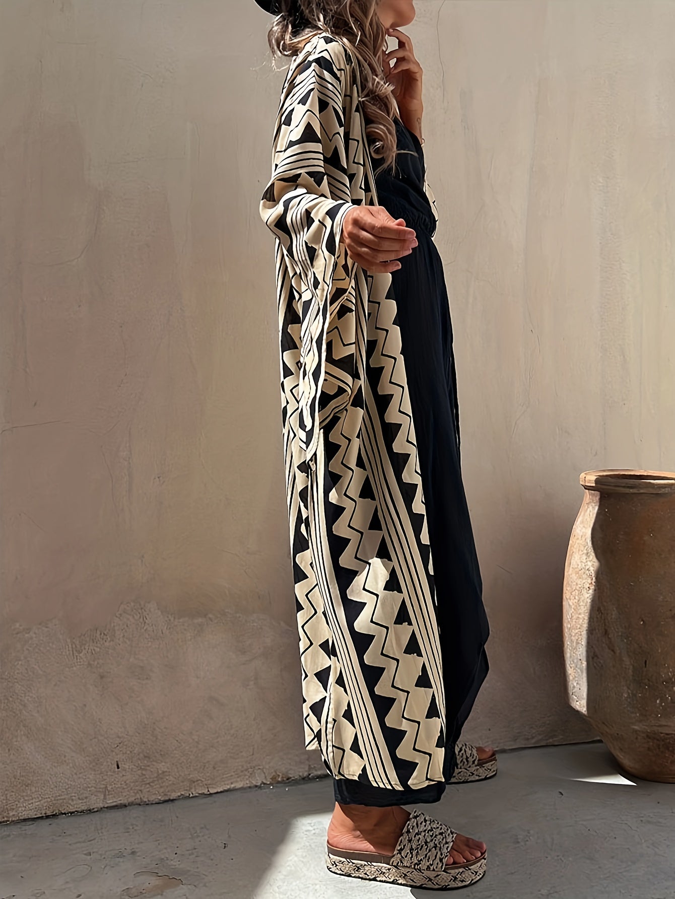 Geometric Print Long Sleeve Cardigan