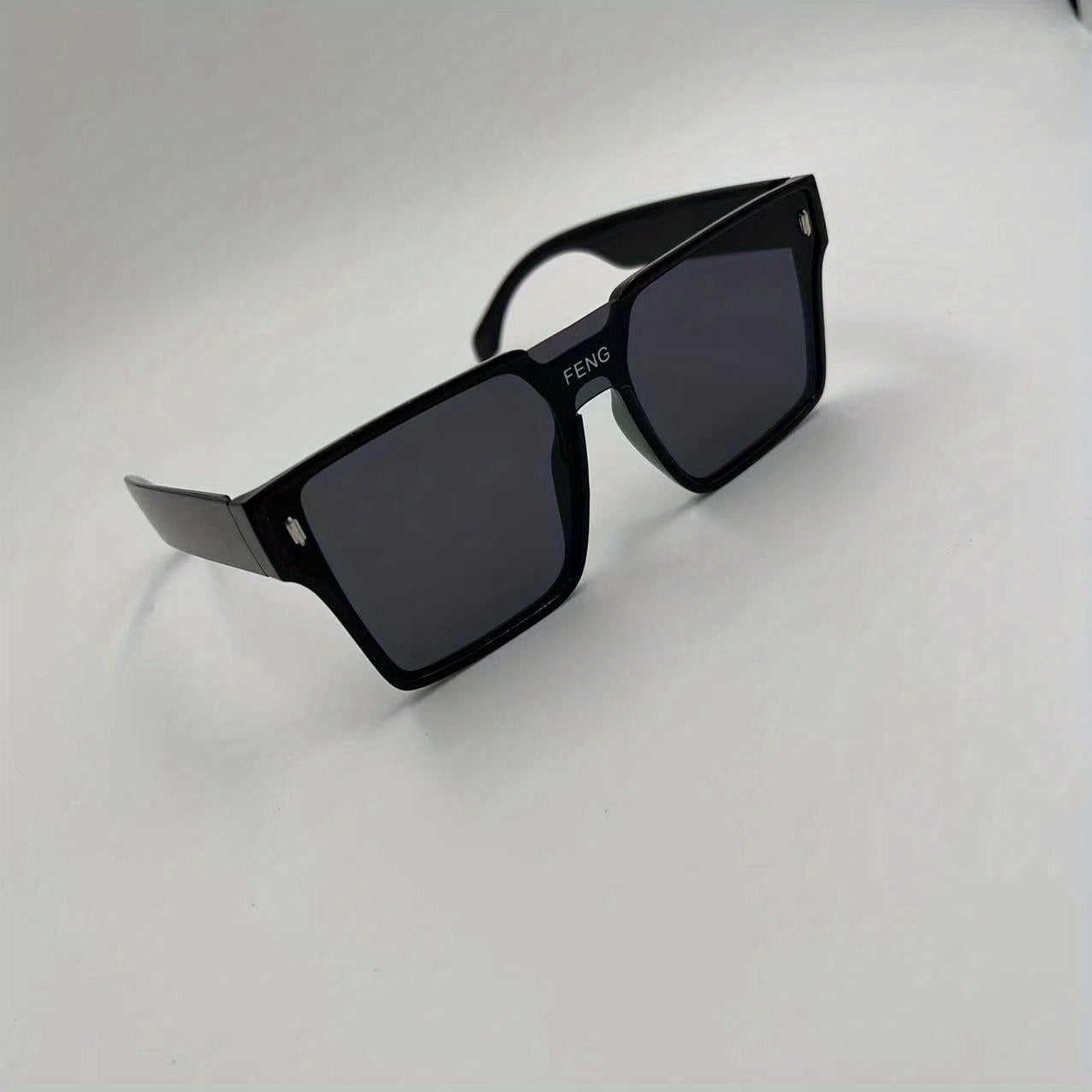 Square One piece Sunglasses Casual Anti Glare Glasses UV400