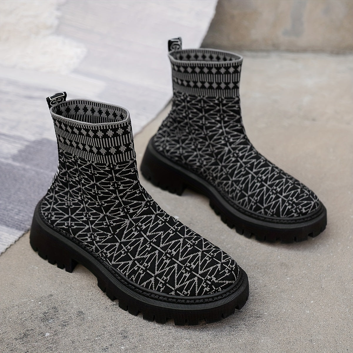 Women's Print Medium Tube Boots Comfortable Non slip Outdoor Boots