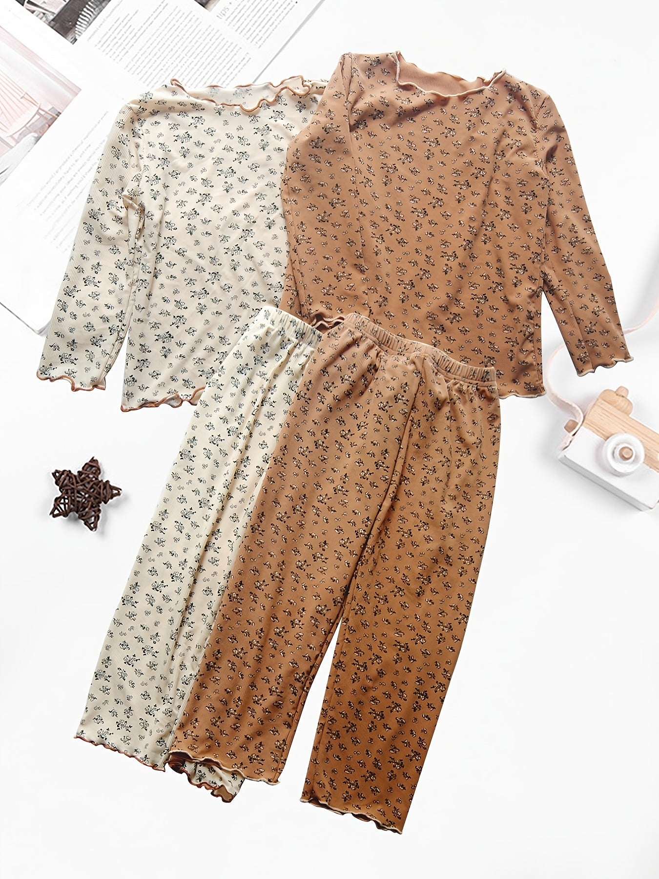 Floral Pattern Kid's Pajamas Set Long Sleeve Top & Pants Comfy PJ Set