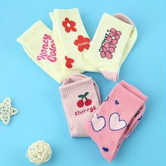 5 Pairs Letter & Heart Print Mid Tube Socks Women's Stockings & Hosiery