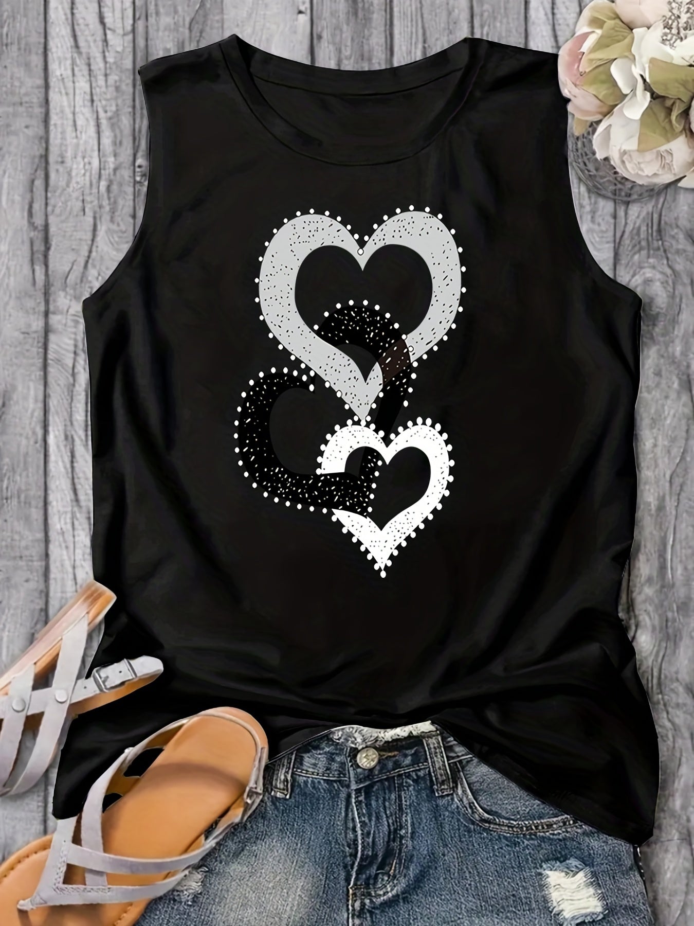 Three Hearts Linked Print Tank Top for Summer