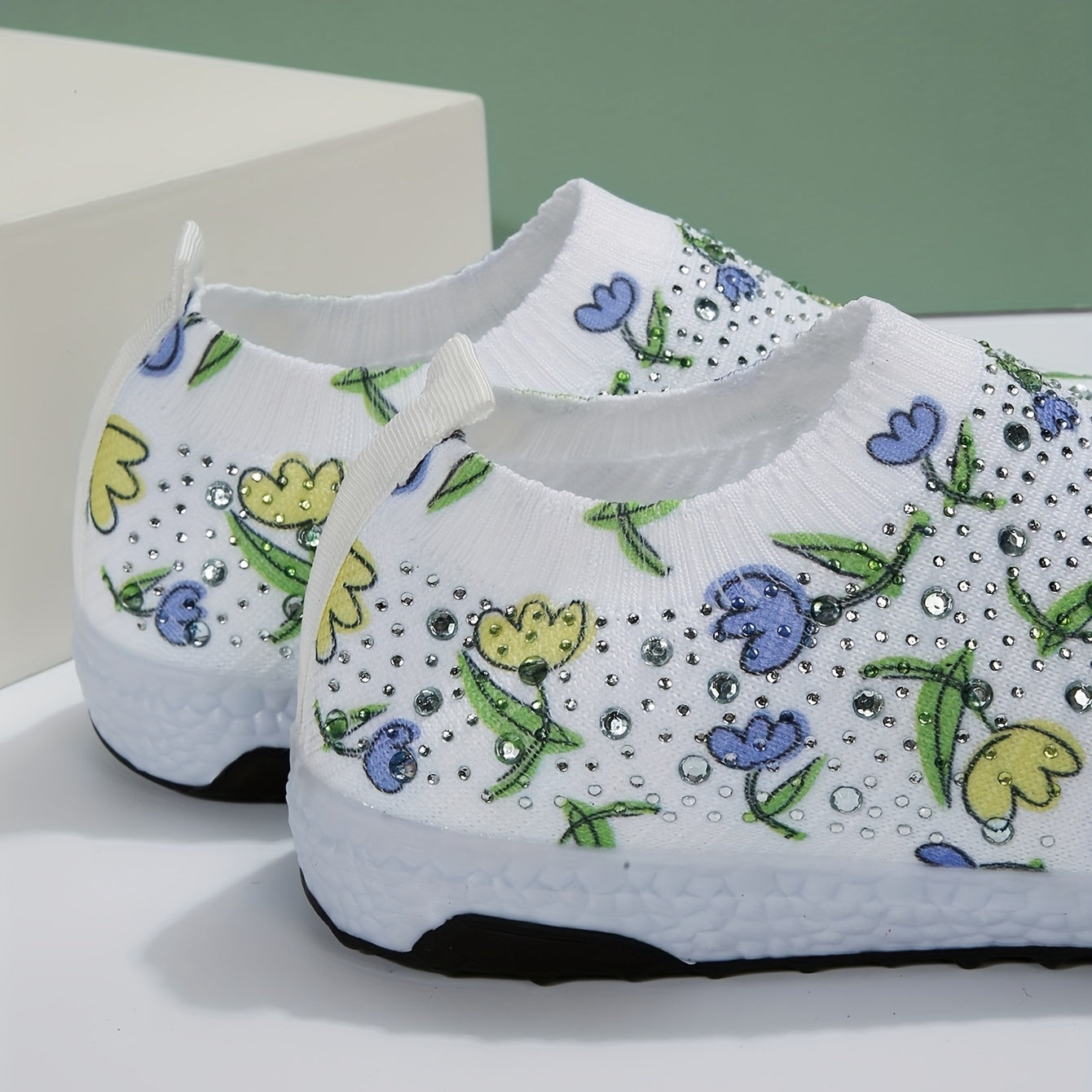 Women's Floral Rhinestone Running Shoes - Lightweight Sport Sneakers