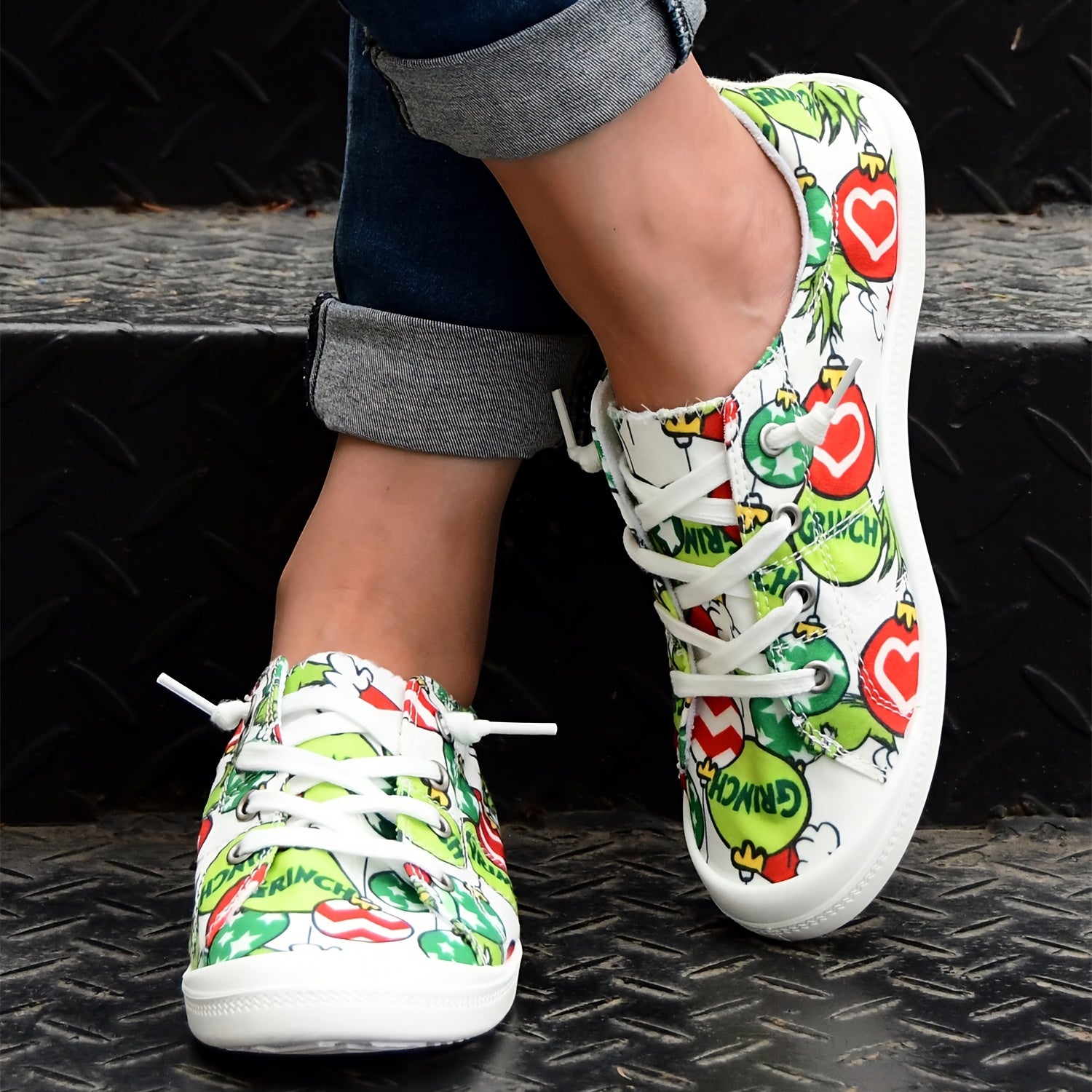 Christmas Pattern Canvas Shoes Flat Lightweight Casual Walking Shoes