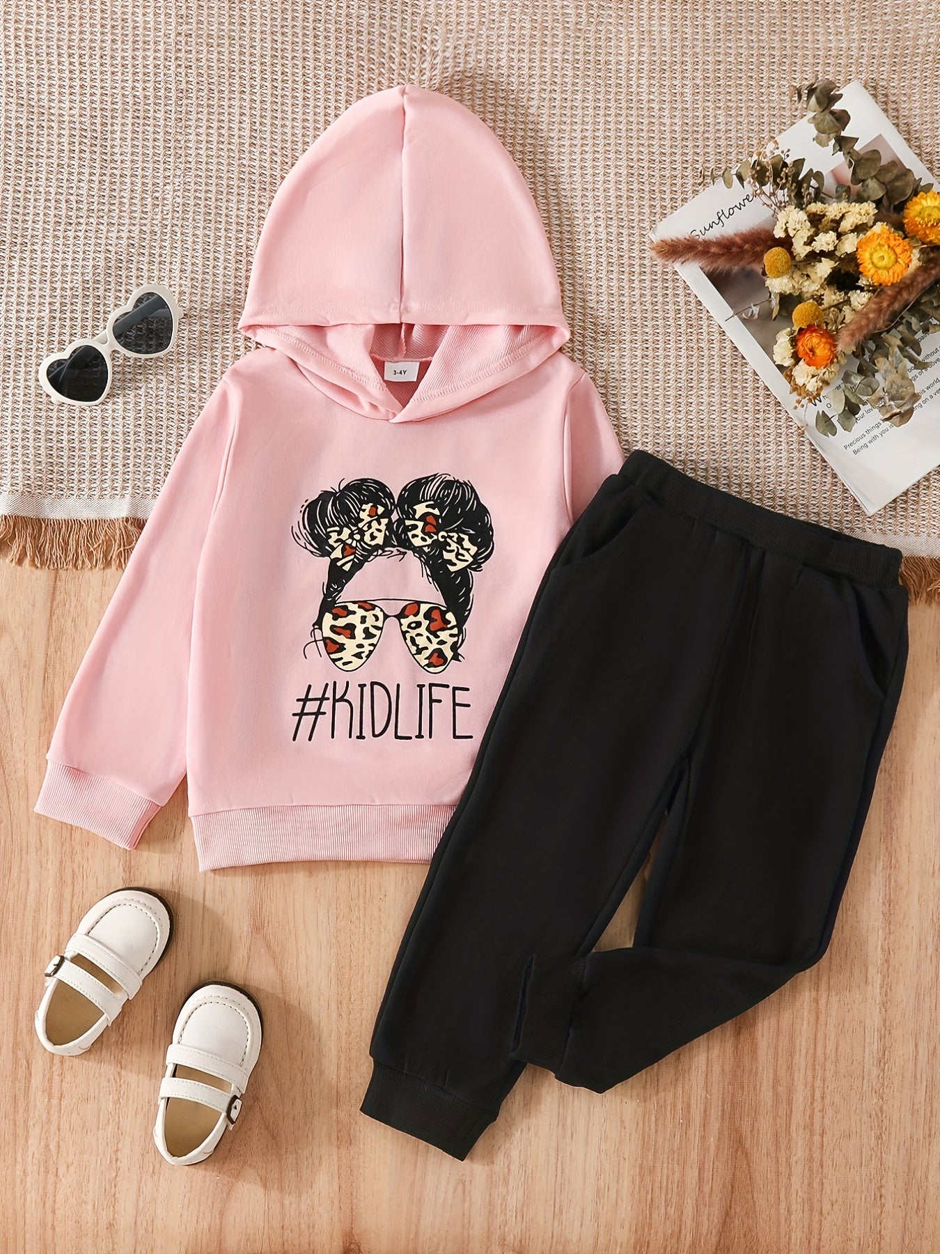 Toddler Girl's Cartoon Sunglasses Print Hoodie & Sweatpants Set