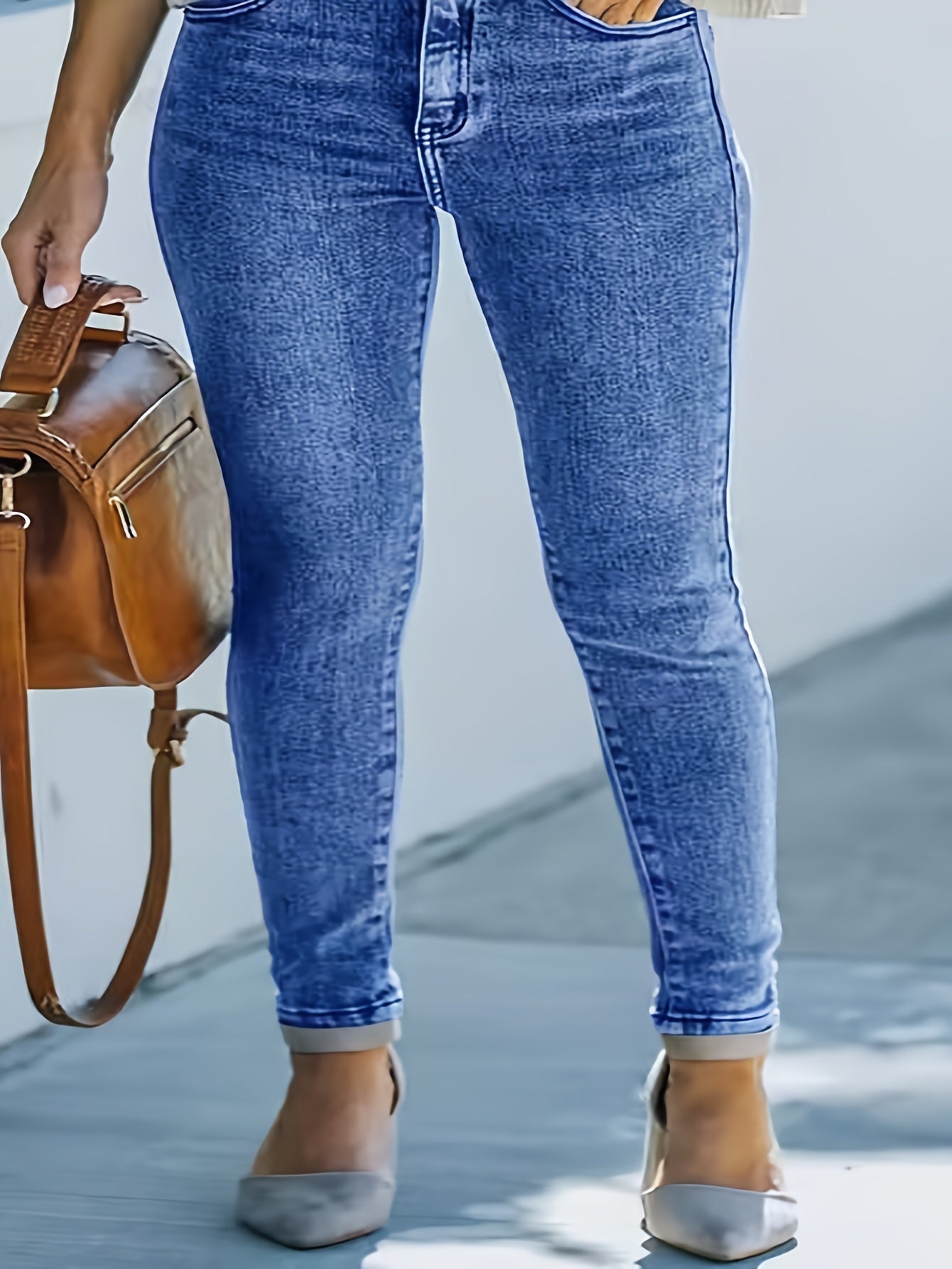 Solid Button Fly Skinny Jeans