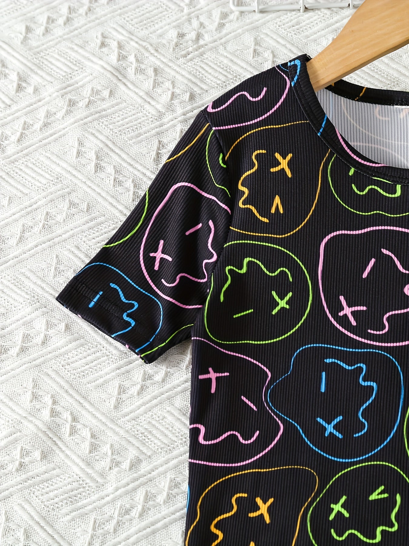 Boys Cartoon Face Print Pajamas Set