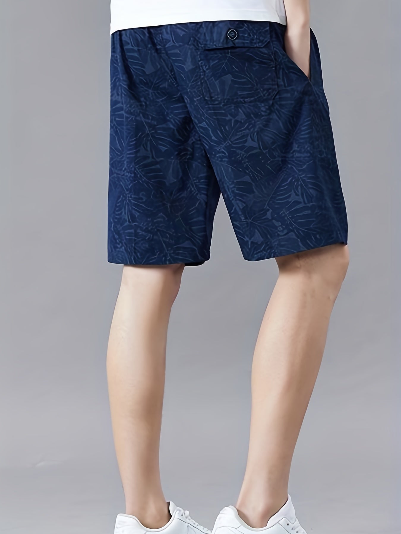 Men's Cotton Leaf Pattern Drawstring Shorts