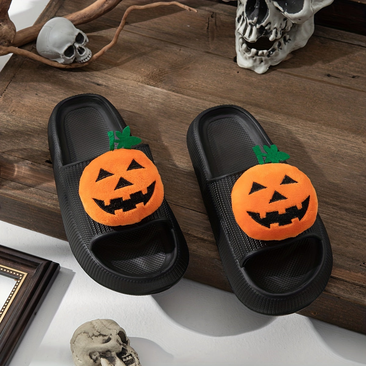 Women's Pumpkin Face Decor Slippers Halloween Shoes