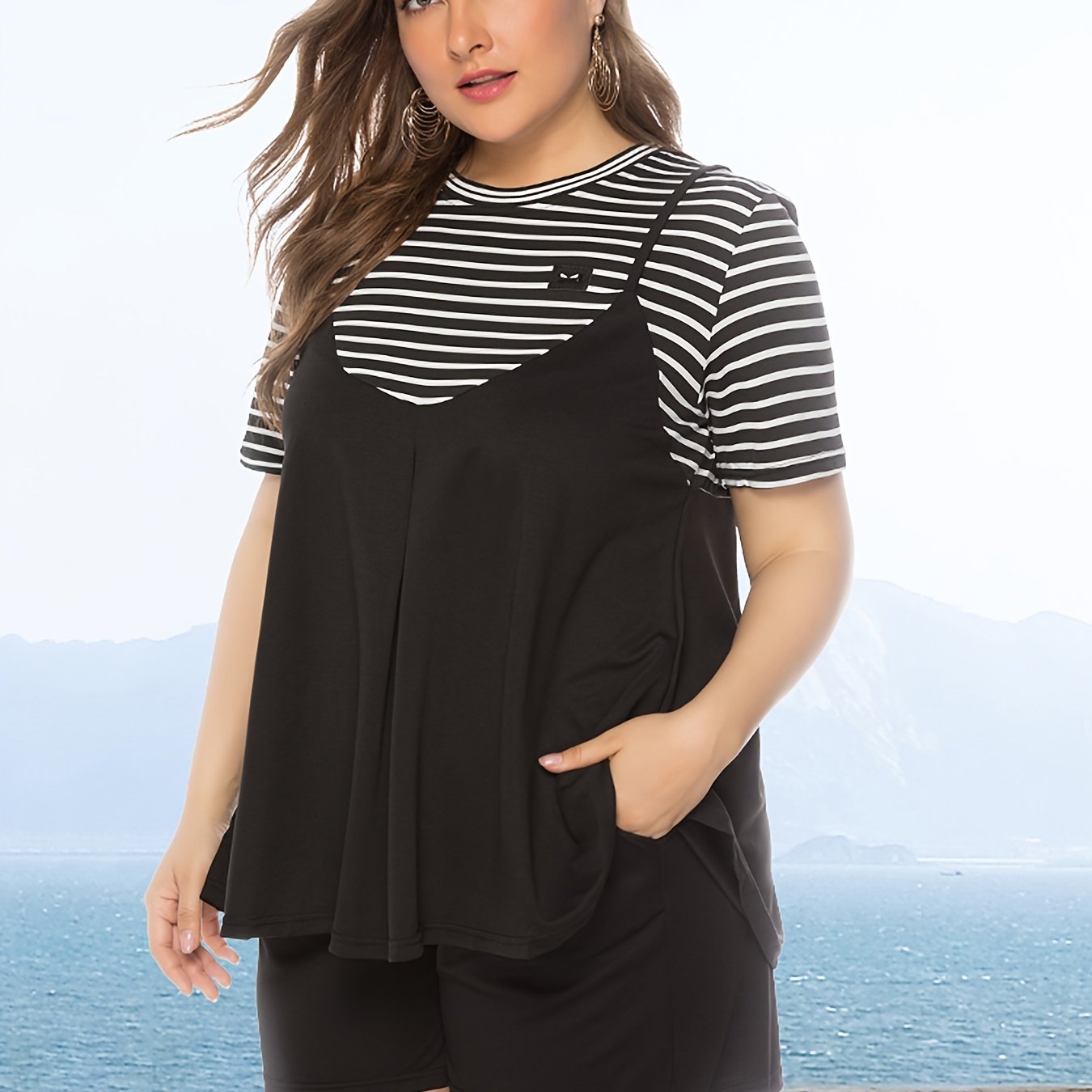 Colorblock Strip Print T-shirt & Shorts Set Plus Size Women's 2pcs Set