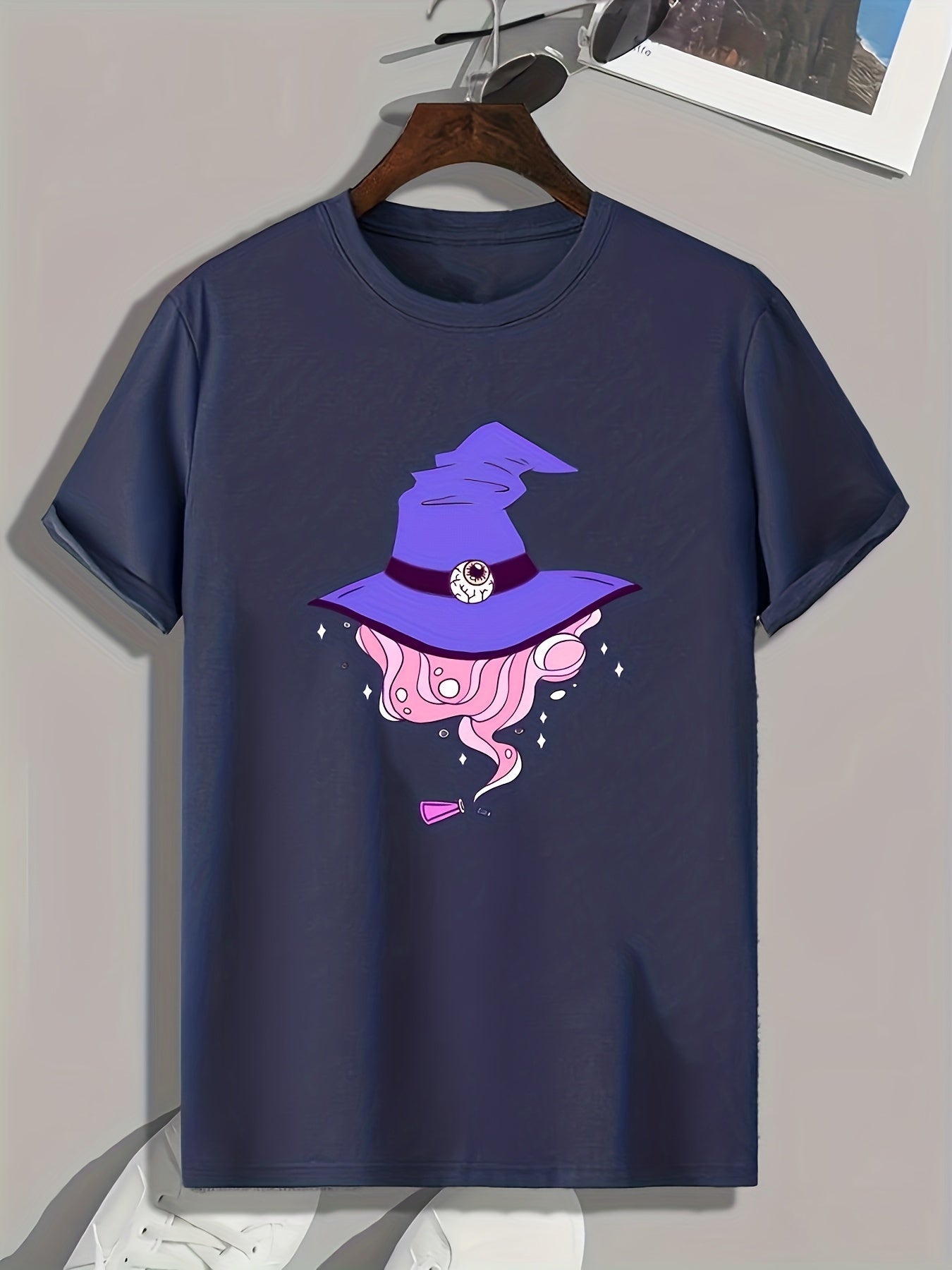 Witch Hat Print Men's Graphic T-shirt for Summer