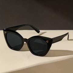 Cat Eye Sunglasses Rivet Anti Glare UV400