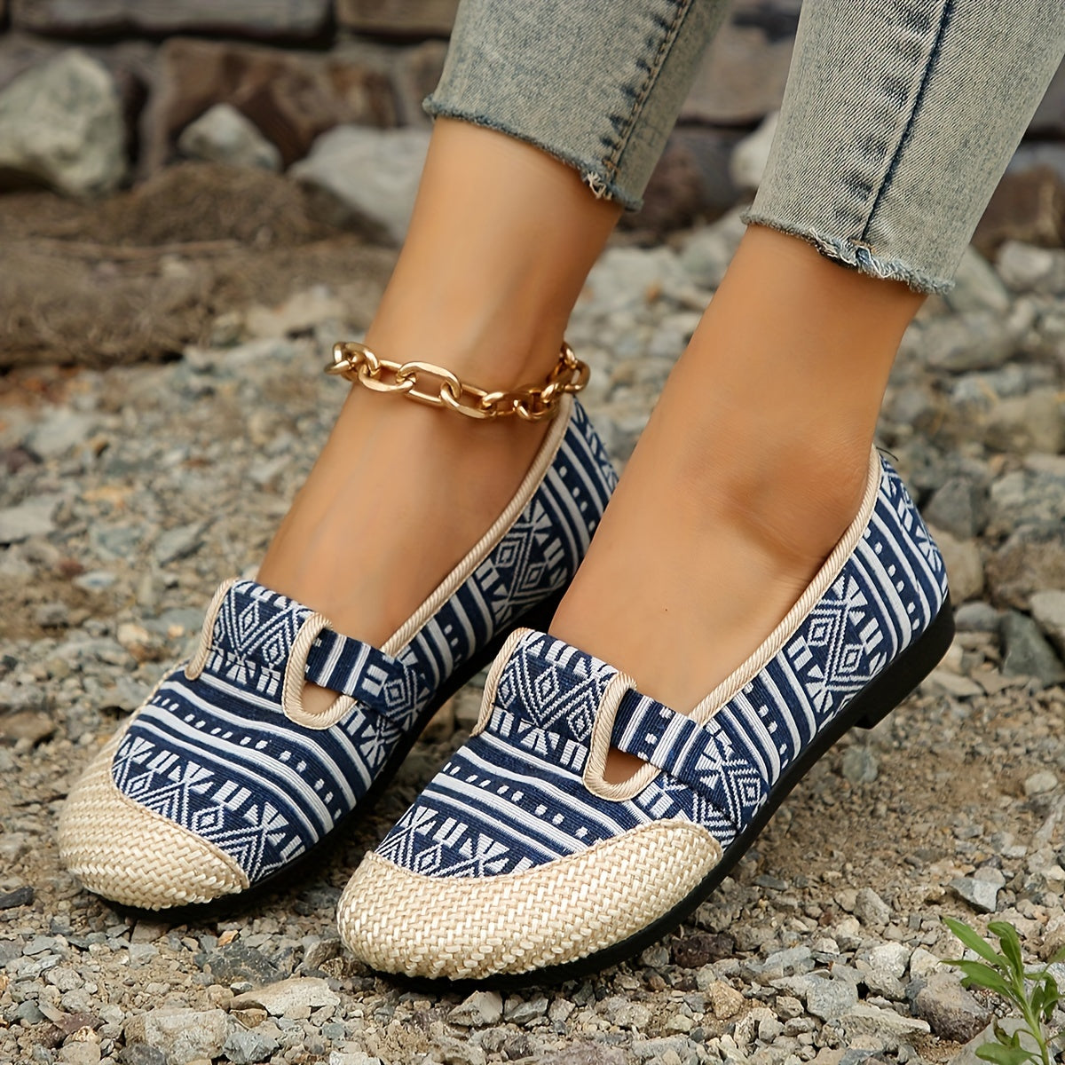 Women's Geometric Pattern Slip On Flat Shoes Lightweight Walking Shoes