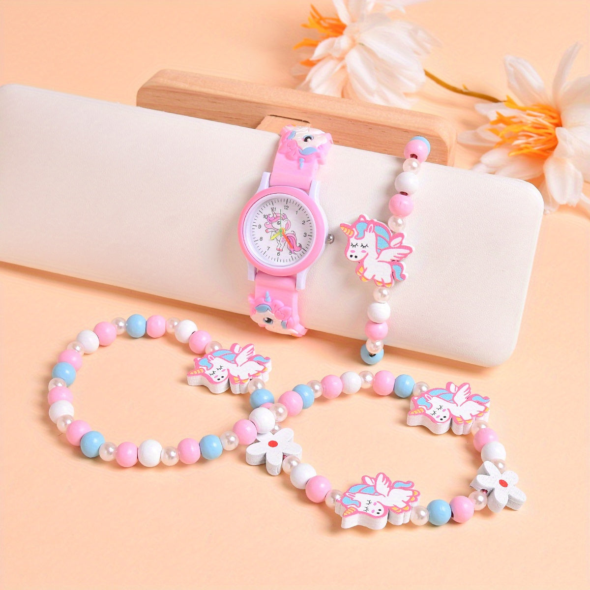 3pcs 3D Cartoon Horse Silicone Strap Girls' Watch Creative Quartz Wristwatch