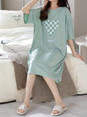 Heart Print Nightdress Short Sleeve Crew Neck Women's Sleepwear