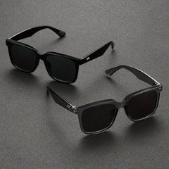 Men's Classic Round Sunglasses with Case