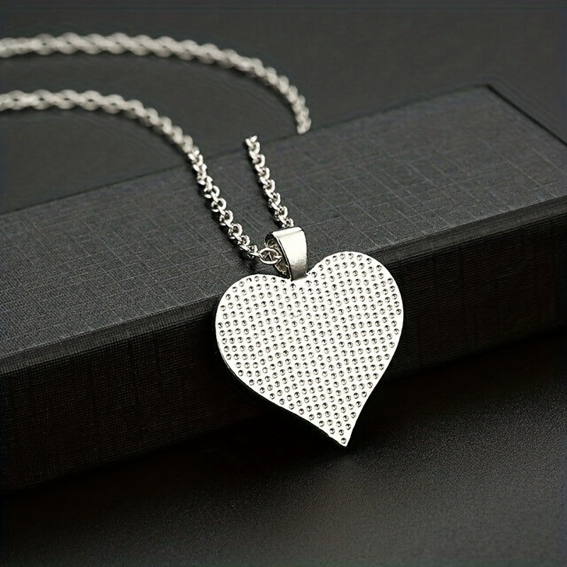 Heart Pendant Necklace for Girls Silvery Jewelry