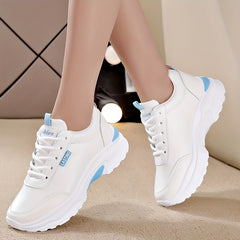 Women's Lace Up Low Top Running Shoes Outdoor Non Slip Sneakers