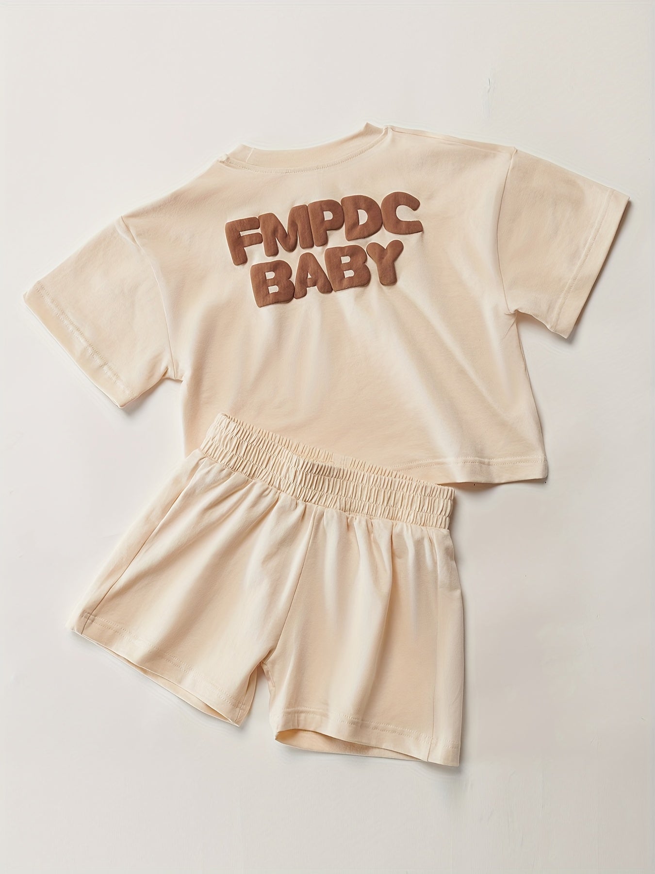 2pcs Baby Casual T-shirt & Shorts Set for Summer