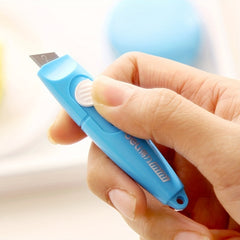 Portable Retractable Utility Cutter for Office School Art Supplies
