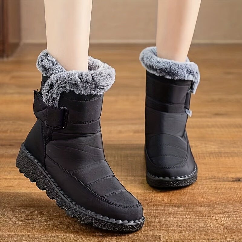 Women's Solid Snow Boots Fur Lined Winter Outdoor Boots