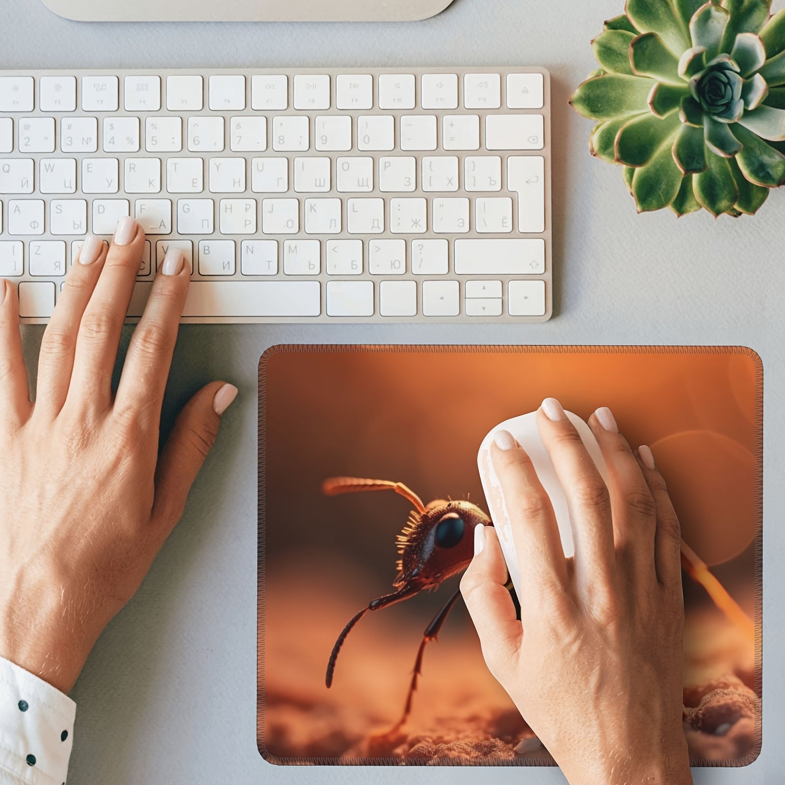 Small Ant Pattern Gaming Mouse Pad 20x24cm