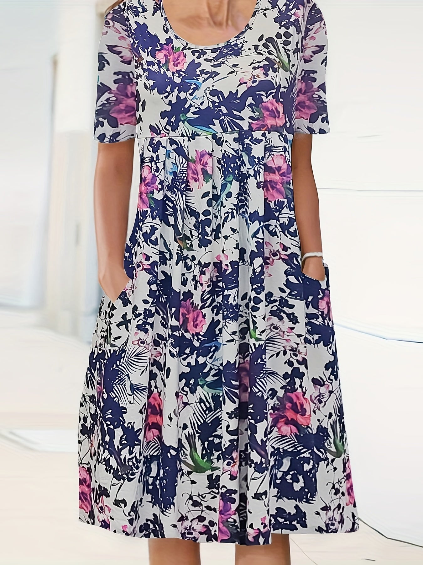 Floral Print Maxi Dress Short Sleeve Round Neck Pleated