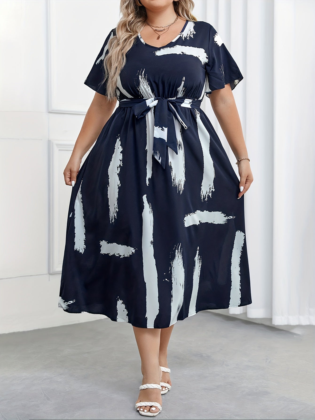 Brush Print V Neck Maxi Dress With Belt