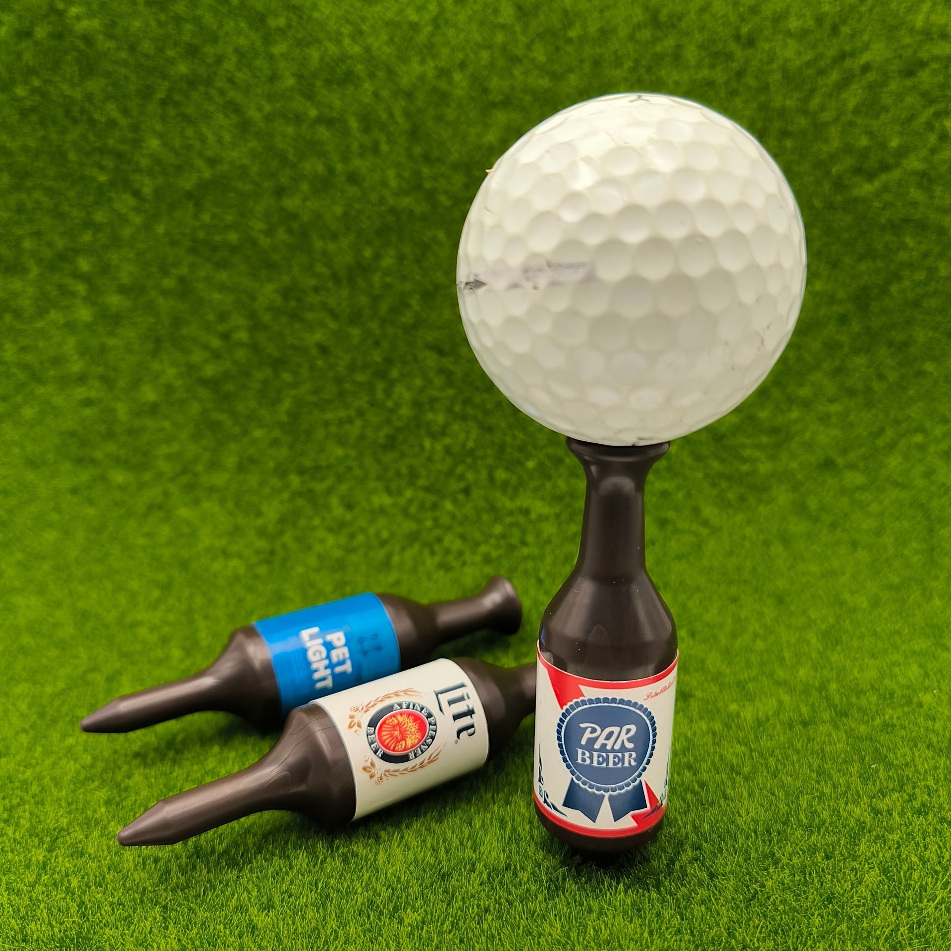 Creative Bottle Golf Ball Base Durable and Recyclable Plastic Golf Ball Base