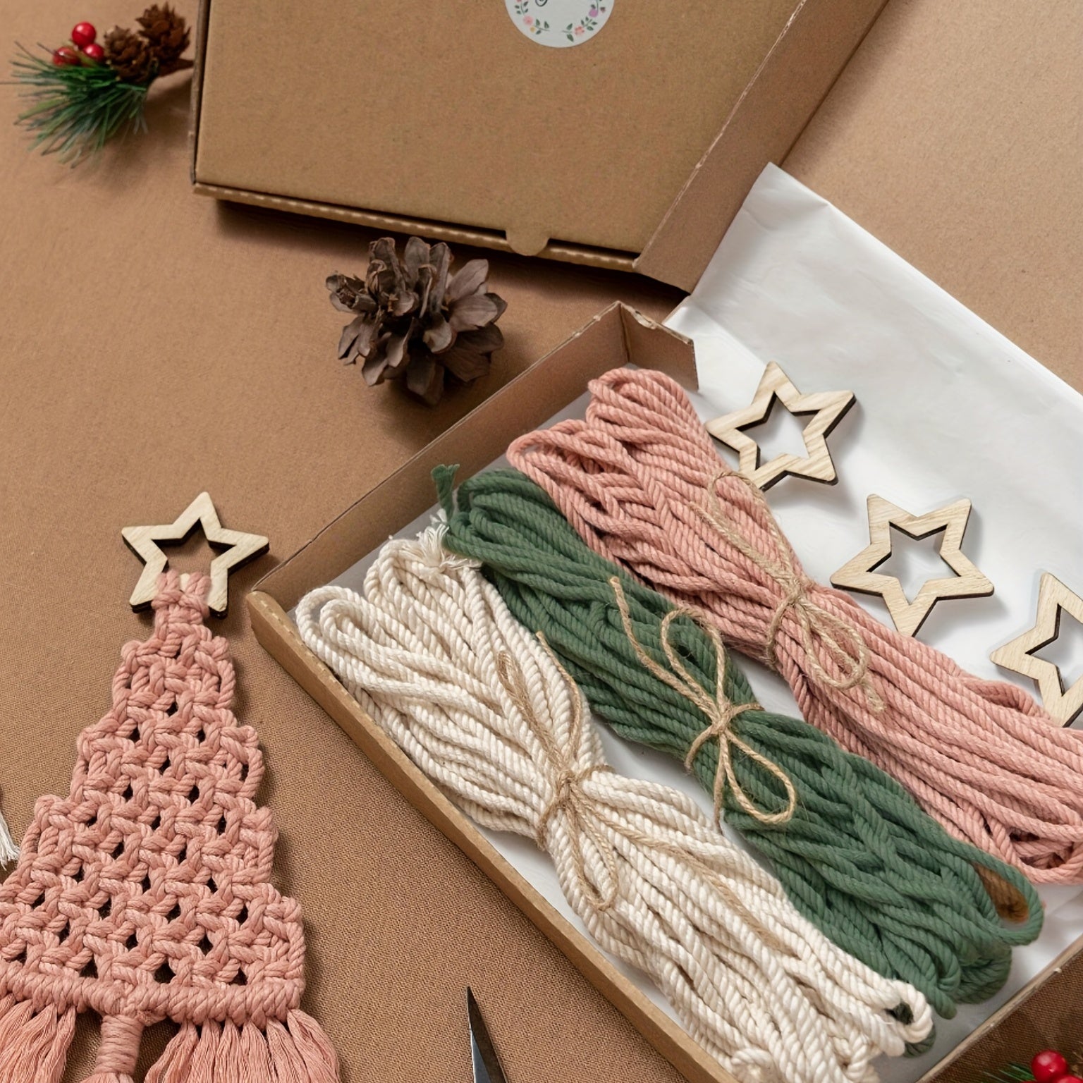3pcs Knitted Christmas Tree DIY Kit Easy Craft Gift Set for Family and Friends
