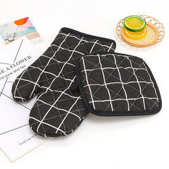 Plaid Pattern Kitchen Baking Gloves Set with Heat Insulation Mat