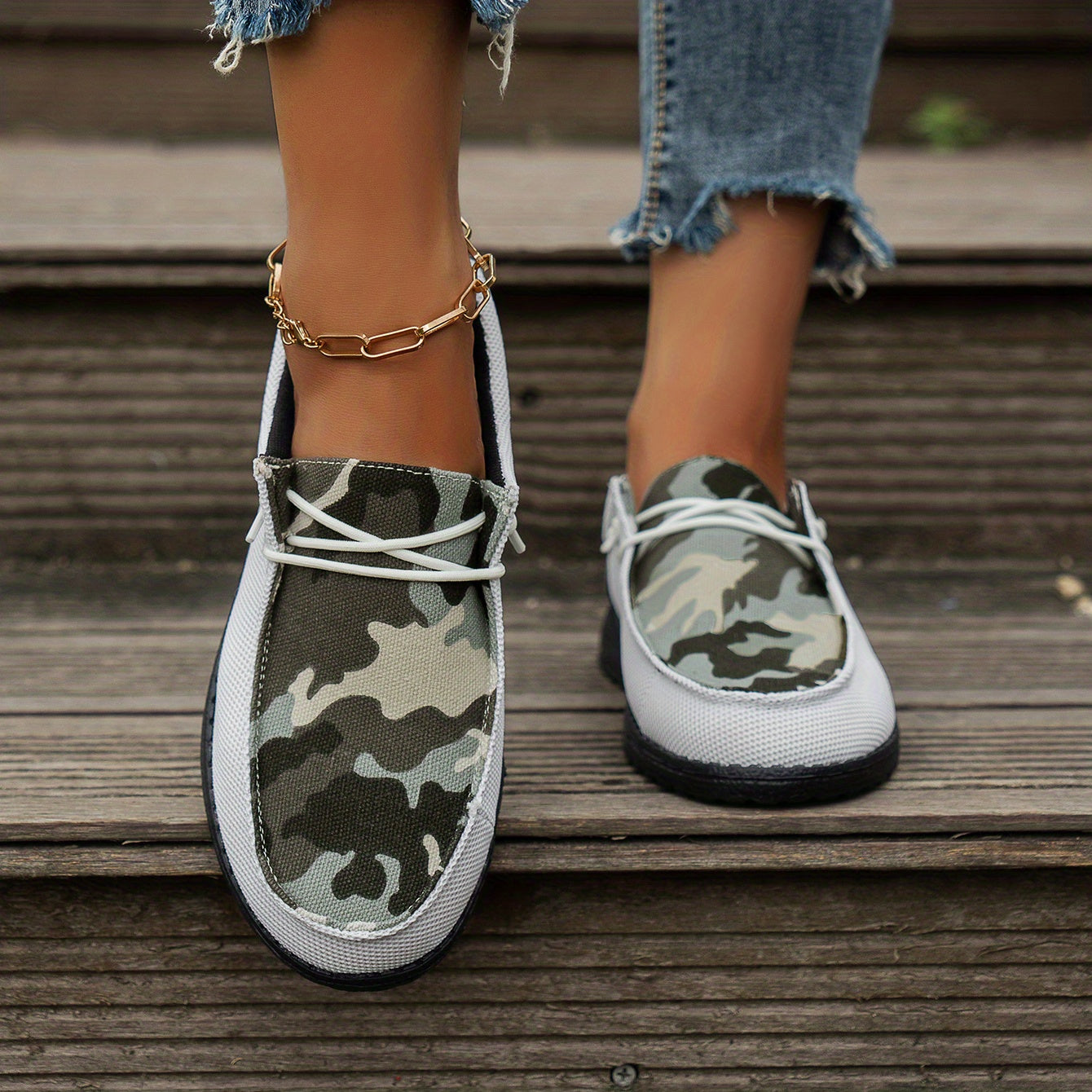 Women's Camo Canvas Slip-On Walking Shoes Block Flat Comfort