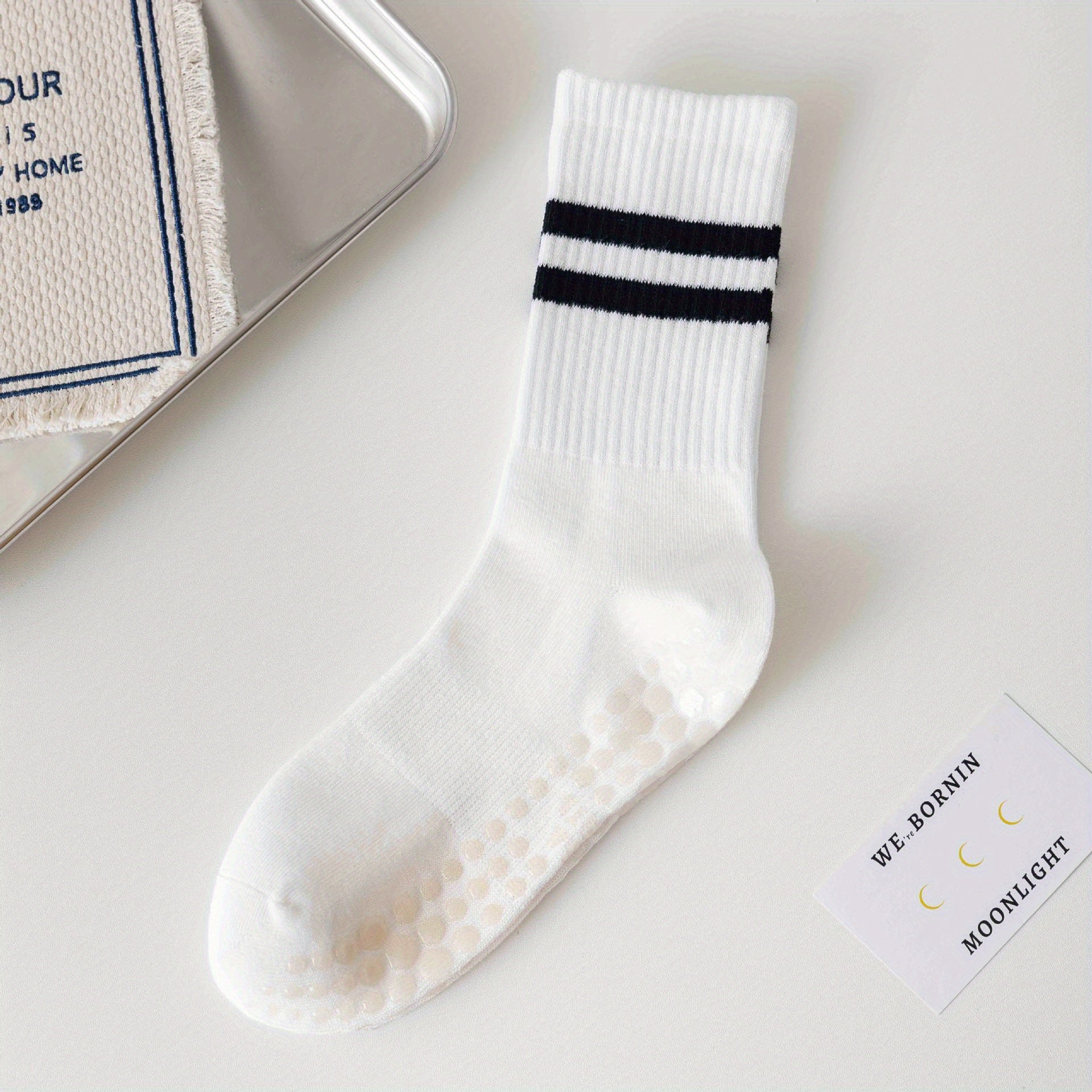 Women's Mid Tube Non-Slip Yoga Socks