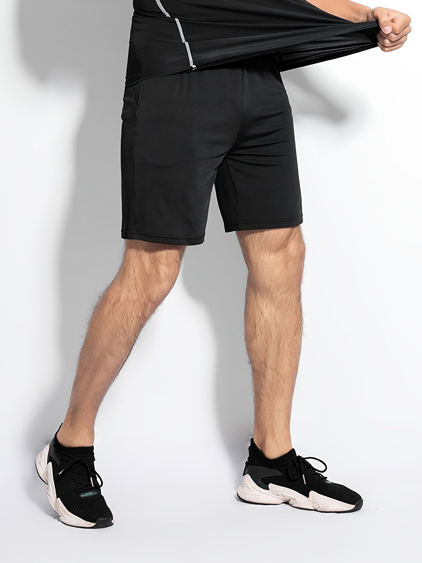 Quick Dry Men's Sports Shorts for Running and Fitness