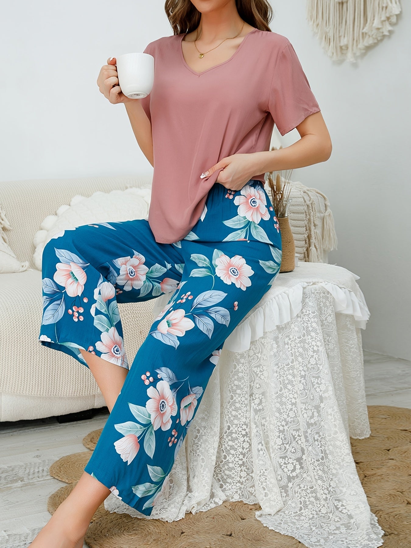 Floral Print Lounge Set V Neck Short Sleeve Top & Bow Pants