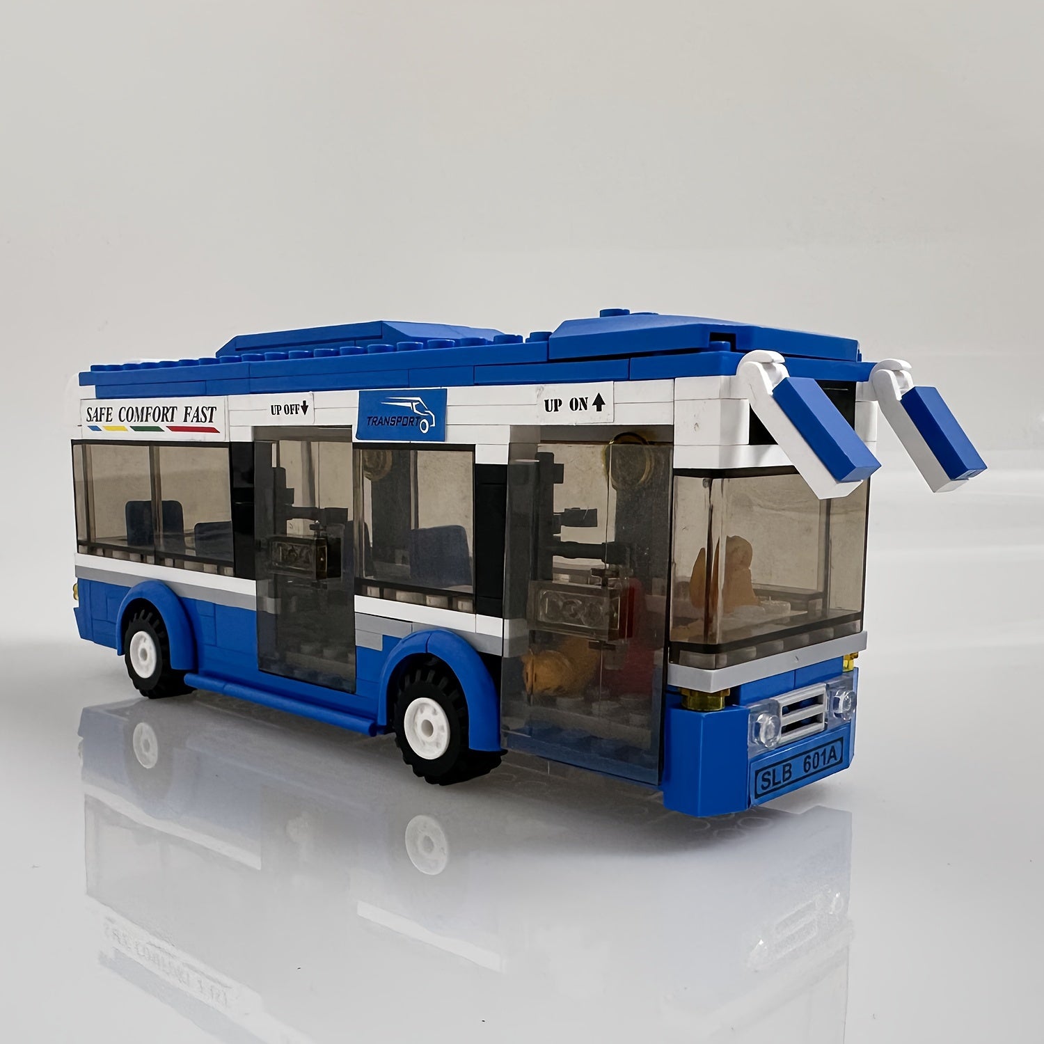 235pcs City Bus Model Building Blocks Toy Kit Gift