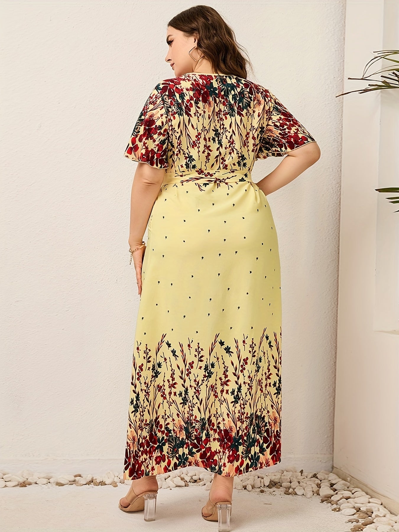 Floral Print V Neck Maxi Dress With Belt